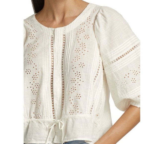 Free People White Eyelet Embroidered Puff Sleeve babydoll Top Blouse Size Small - Picture 4 of 7